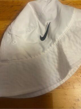 Nike White Bucket Hat with Black Swoosh